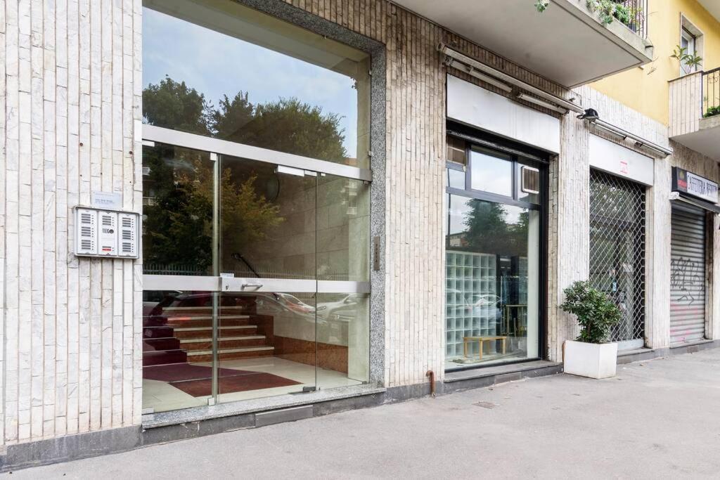 Appartamento Michelino - In Fiera Portello Milão Exterior foto